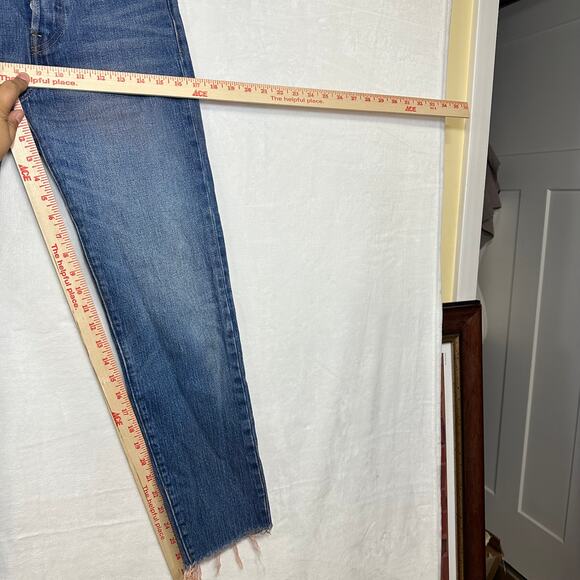 Levi's Jeans 26 White Oak Cone DEnim Medium Wash Raw Hem Button Pink Dyed Skinny - Picture 8 of 14